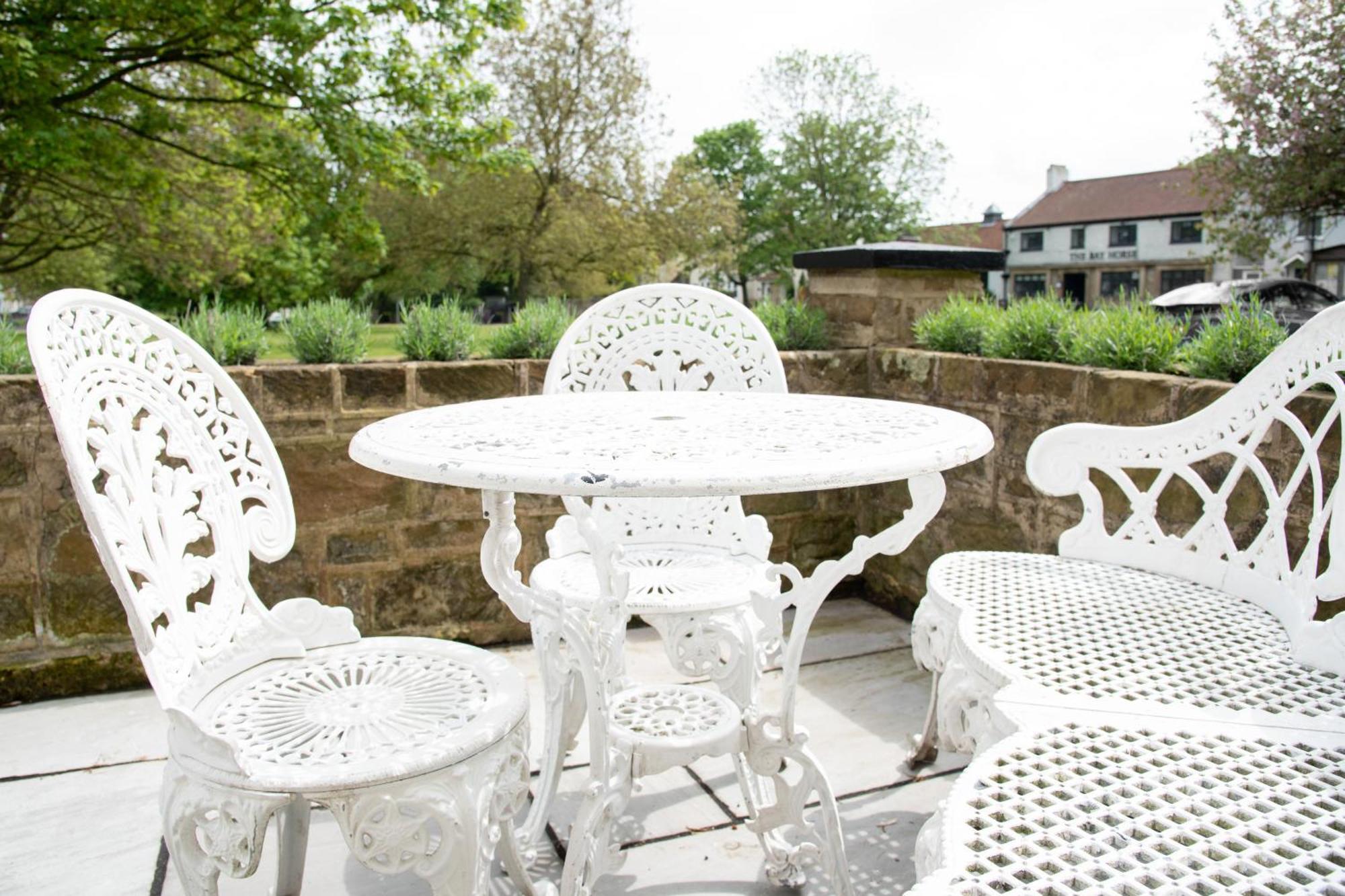 Work And Relax - Fast Wifi, Fireplace & Near Pub Newton Aycliffe Exterior photo